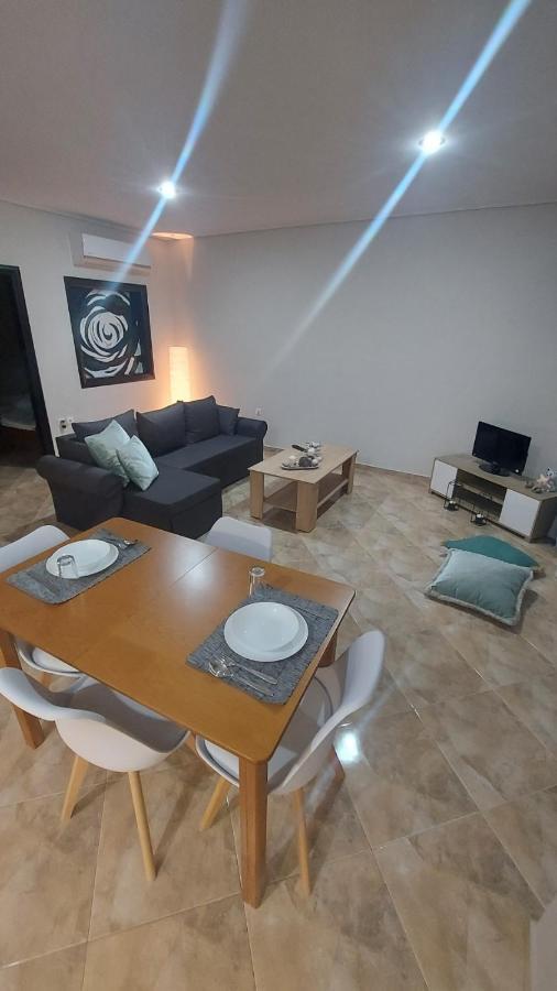 Vanas Apartment Луца Экстерьер фото